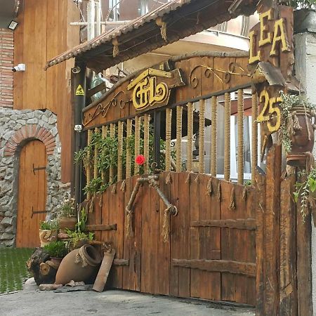 Lea Guest House Tbilisi Esterno foto