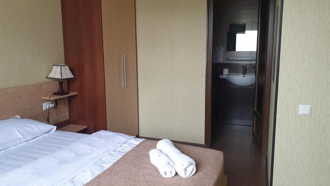 Lea Guest House Tbilisi Esterno foto