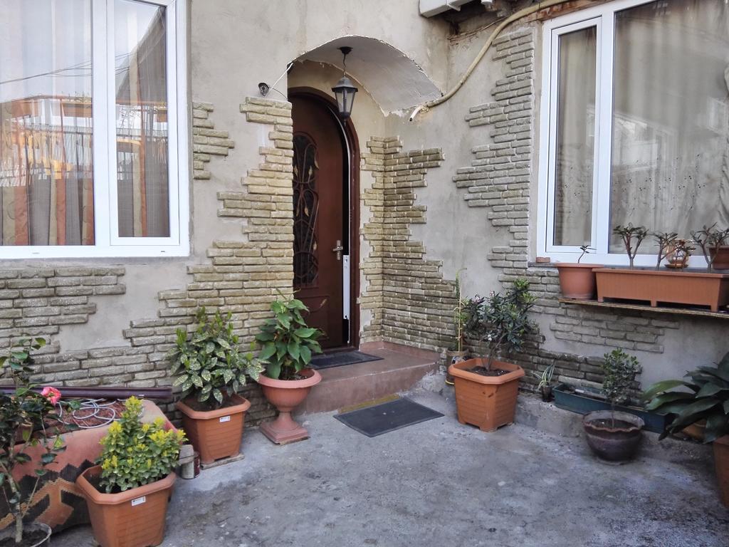 Lea Guest House Tbilisi Esterno foto