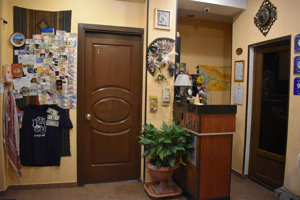 Lea Guest House Tbilisi Esterno foto