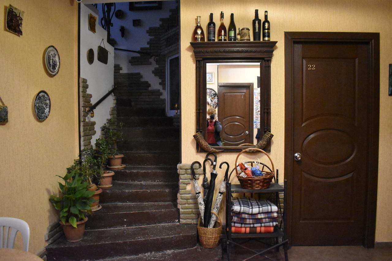 Lea Guest House Tbilisi Esterno foto