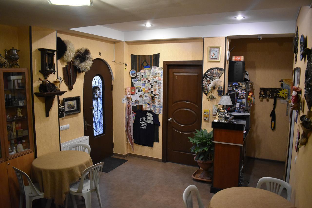 Lea Guest House Tbilisi Esterno foto